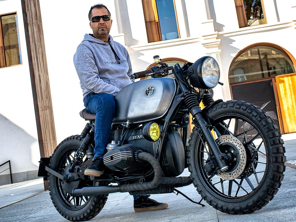 Fran Manen with BMW R100 DM Cafe Racer
